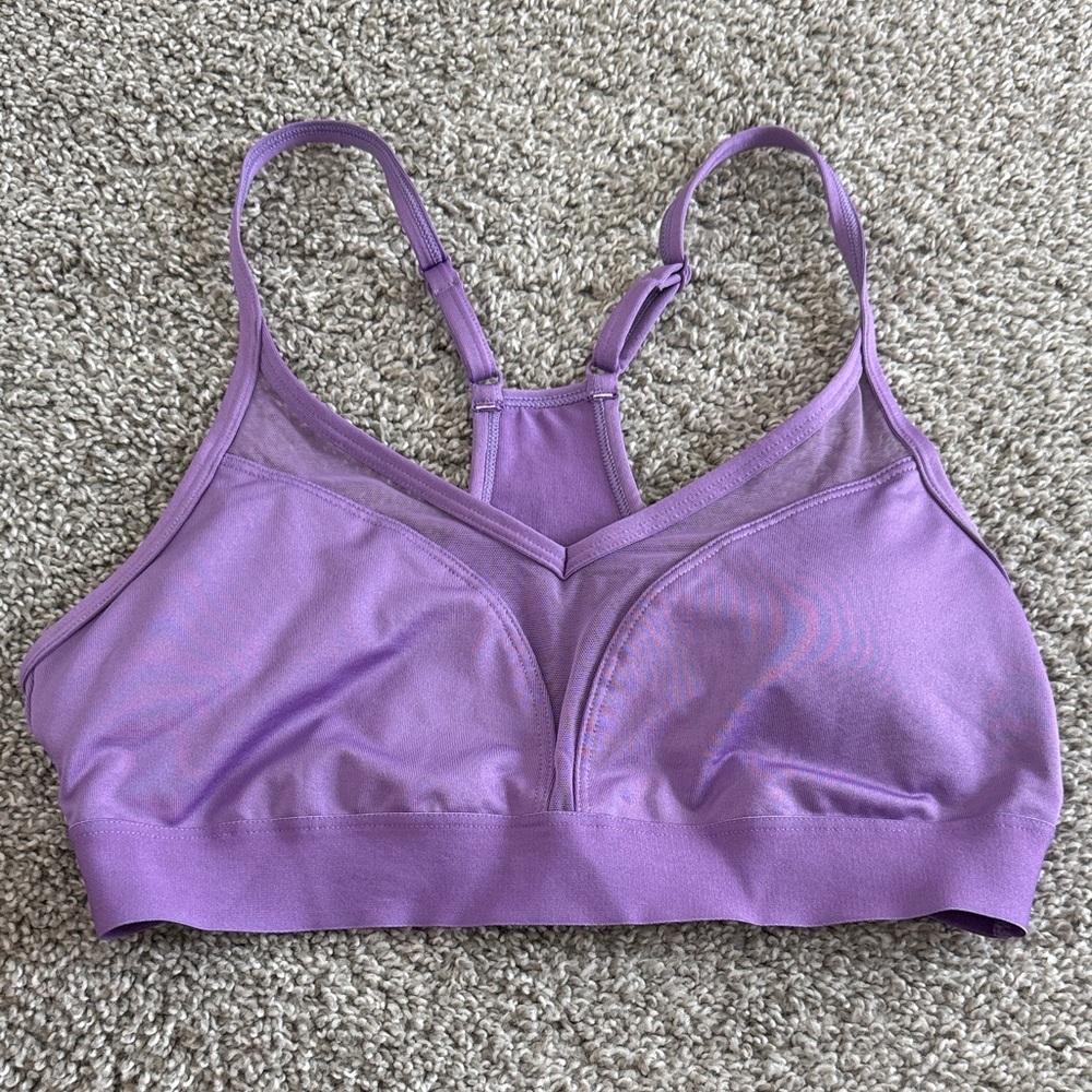 Pink! Victoria’s Secret sports bra. Purple size M. Removable pads included.